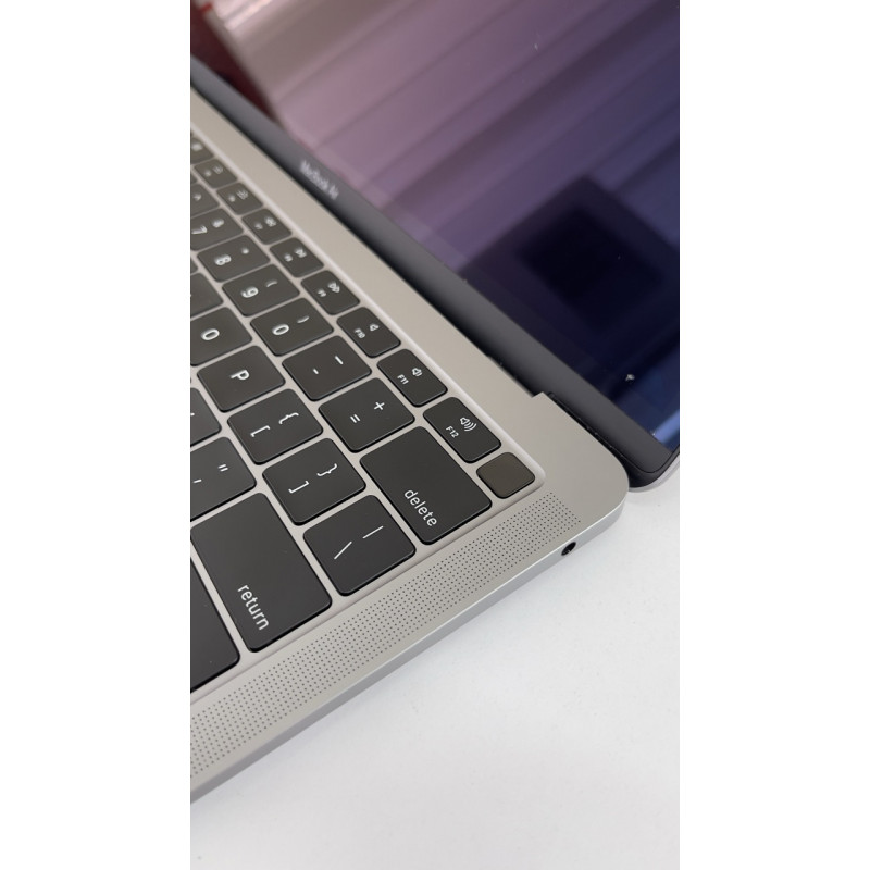 Air 2018 Space  i5 1.6ghz 8/256